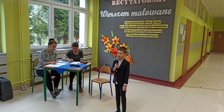 Powiększ grafikę: miedzynarodowy-dzien-jezyka-ojczystego-w-klasach-0-iii-175481.jpg